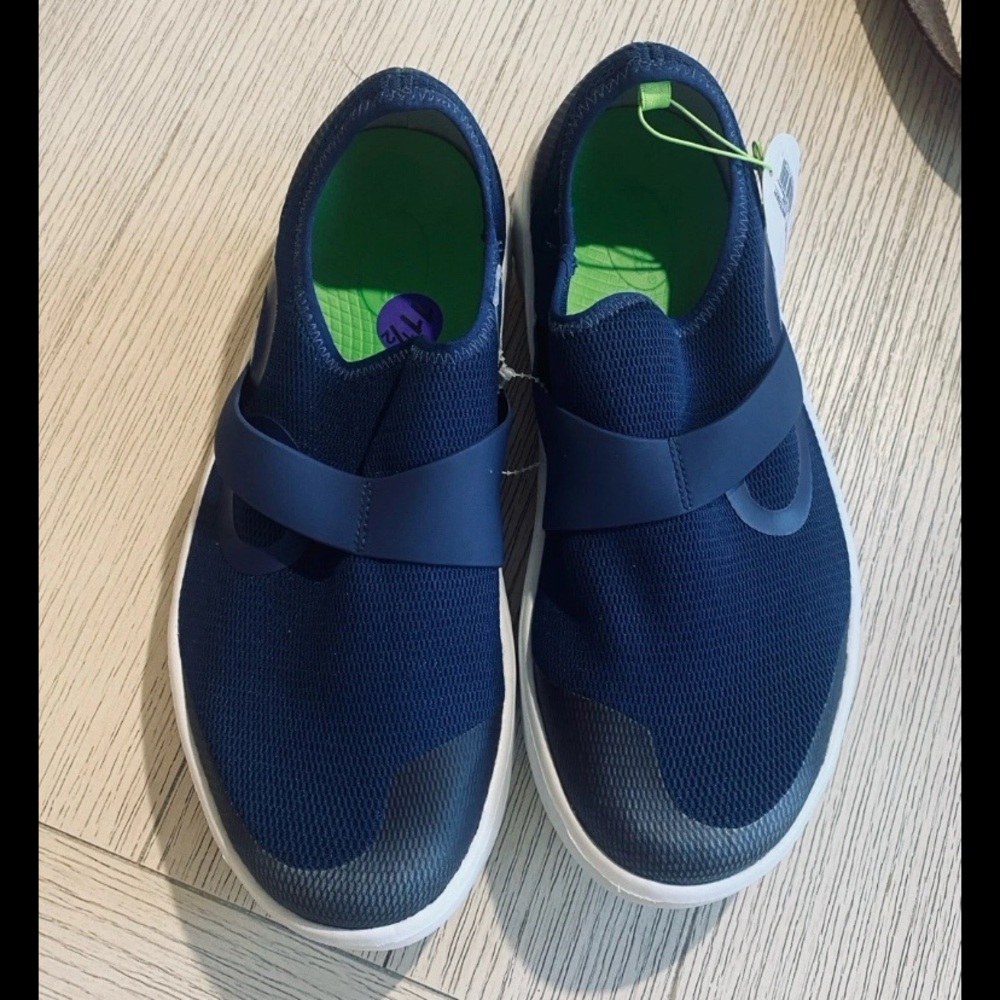 OOFOS NWT OOmg low mesh recovery sneakers shoes Navy men’s 11.5 NWT